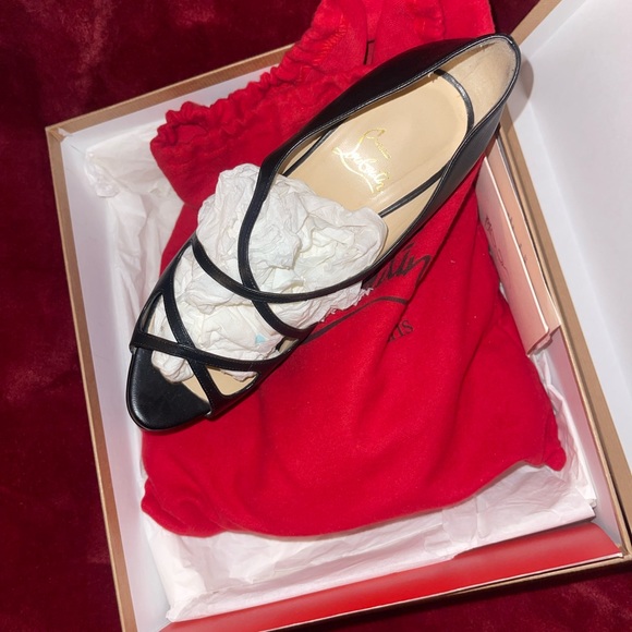 MADEMOI TOP CHRISTIAN LOUBOUTIN RED BOTTOMS - Picture 5 of 11